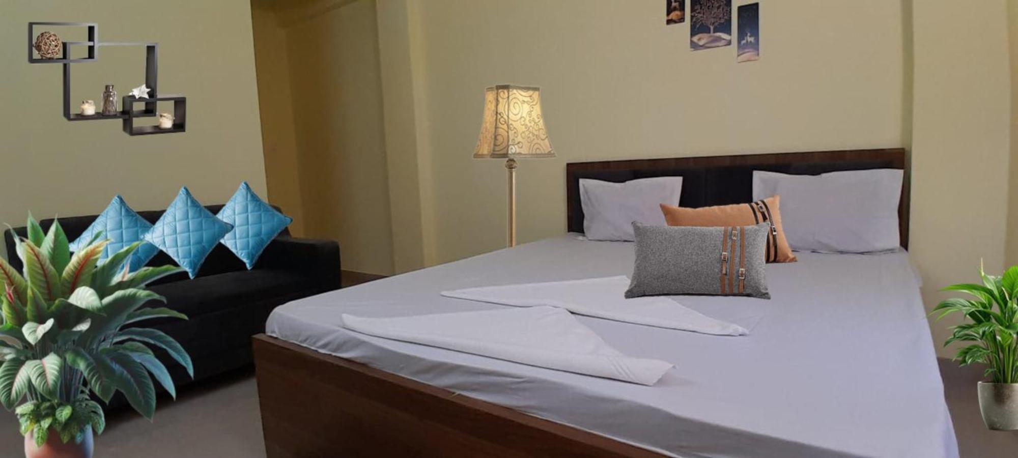 Priyanshu Ruby Kolkata Hotel Bagian luar foto